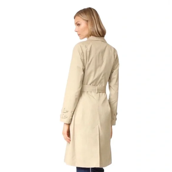 FRAME Classic Trench Coat in Timeless Camel L